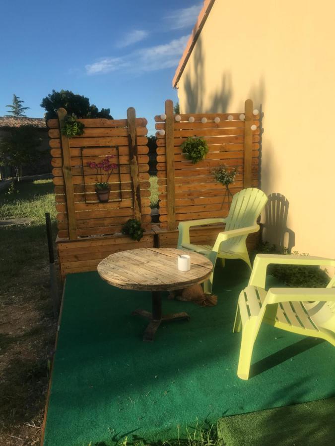 Chambre en Ardèche du Sud Saint-Remeze Esterno foto